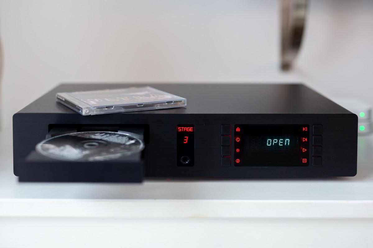 Micromega Stage 3 (4 von 13)