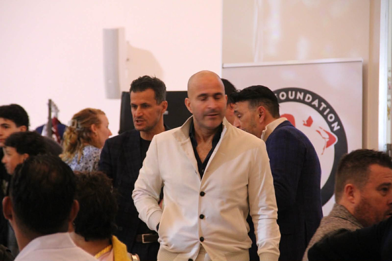 received-1453617276389185