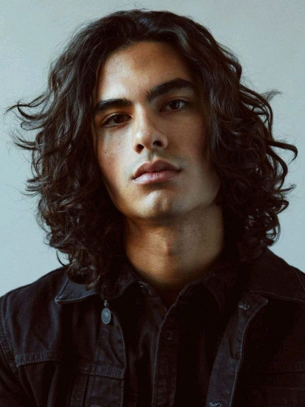 Men-s-Shoulder-Length-Hairstyles-18-Idea