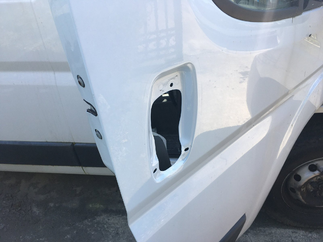 FE4C55F3-E6A3-45CF-9E0A-5266AE73592E