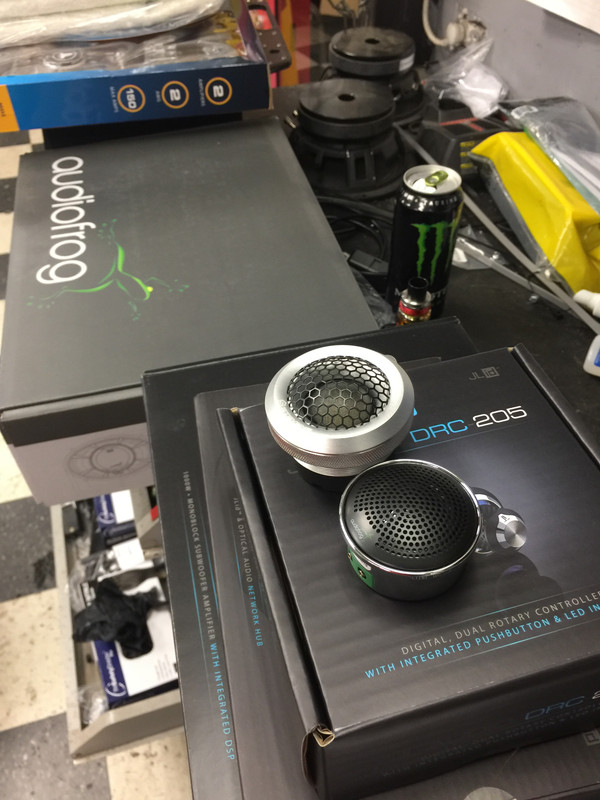 7225144C-437C-4FA5-AEB5-033639DA0B8A