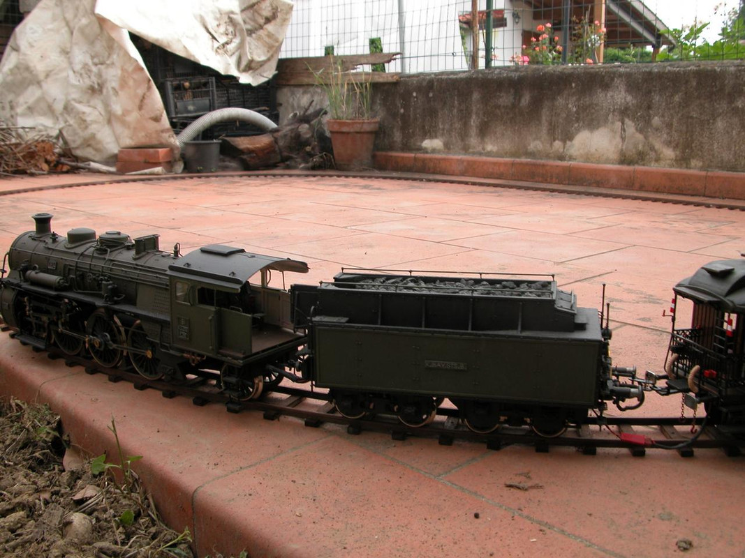 locomotiva Occre Bavarian S3/6 BR18 scala 1/32 DSCN0759