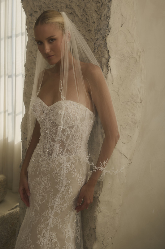 Etta Matching Bridal Veil Style 2623V Front