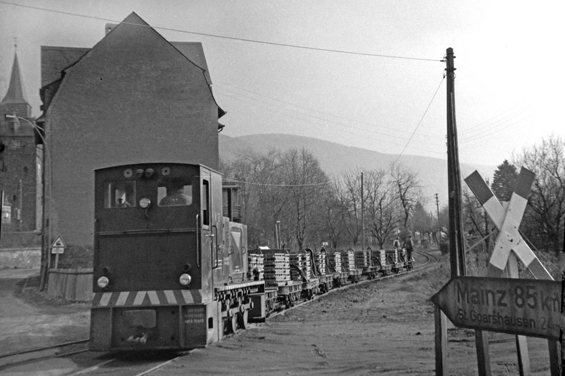 https://i.postimg.cc/bwXzHvyV/V_17_der_NKB_01_1968_in_Braubach_(3).jpg