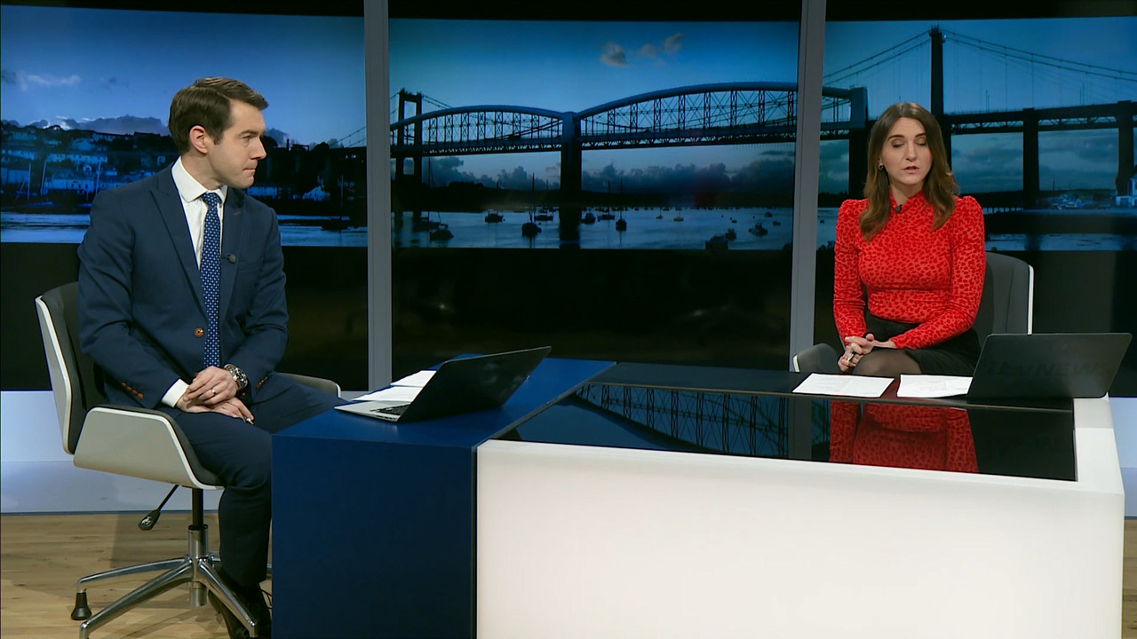 01.28 - 18.00.00 - ITV News West Country. News for Devon, Cornwall, S....ts_snapshot_06.24.086