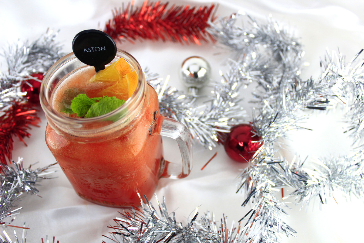 Fun Santa - Aston Solo Sajikan Kreasi Menu Spesial Bertema Natal