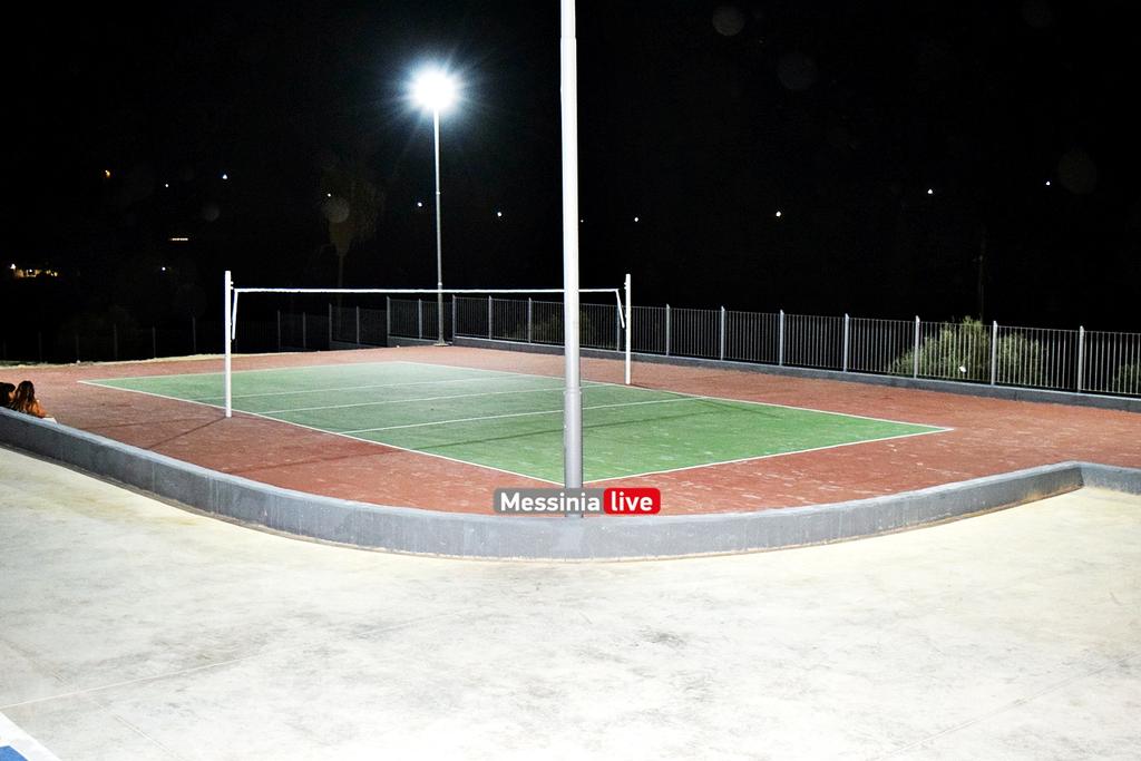 SXOLEIO-KORONHSDSC-0038