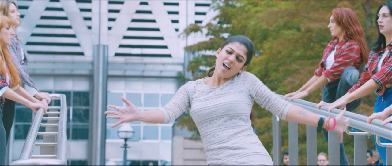 vlcsnap-2024-12-19-21h17m25s797