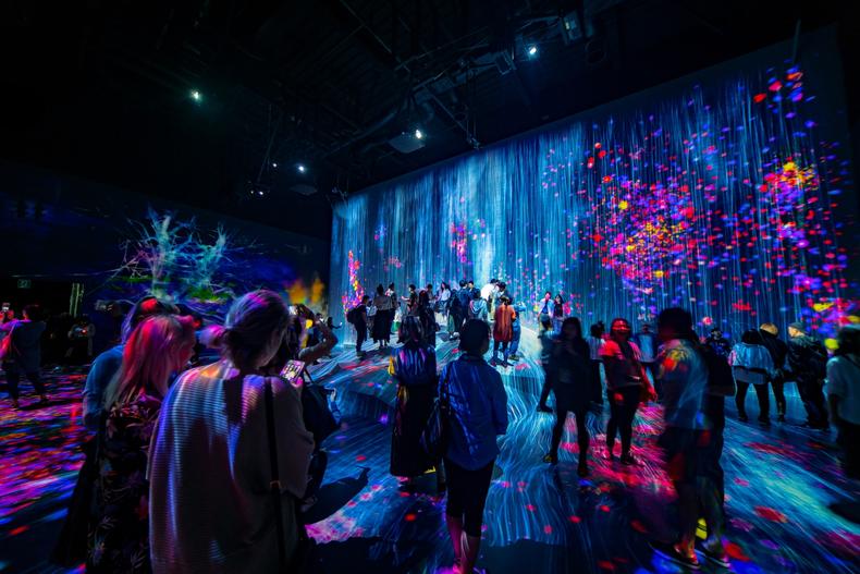 Immersive Stages: Where Sonic Scenes Meet Engineering Wonder