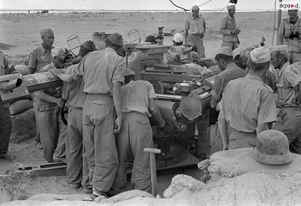 Télémètre d'une batterie de FlaK. (Kommandogeräte 36)