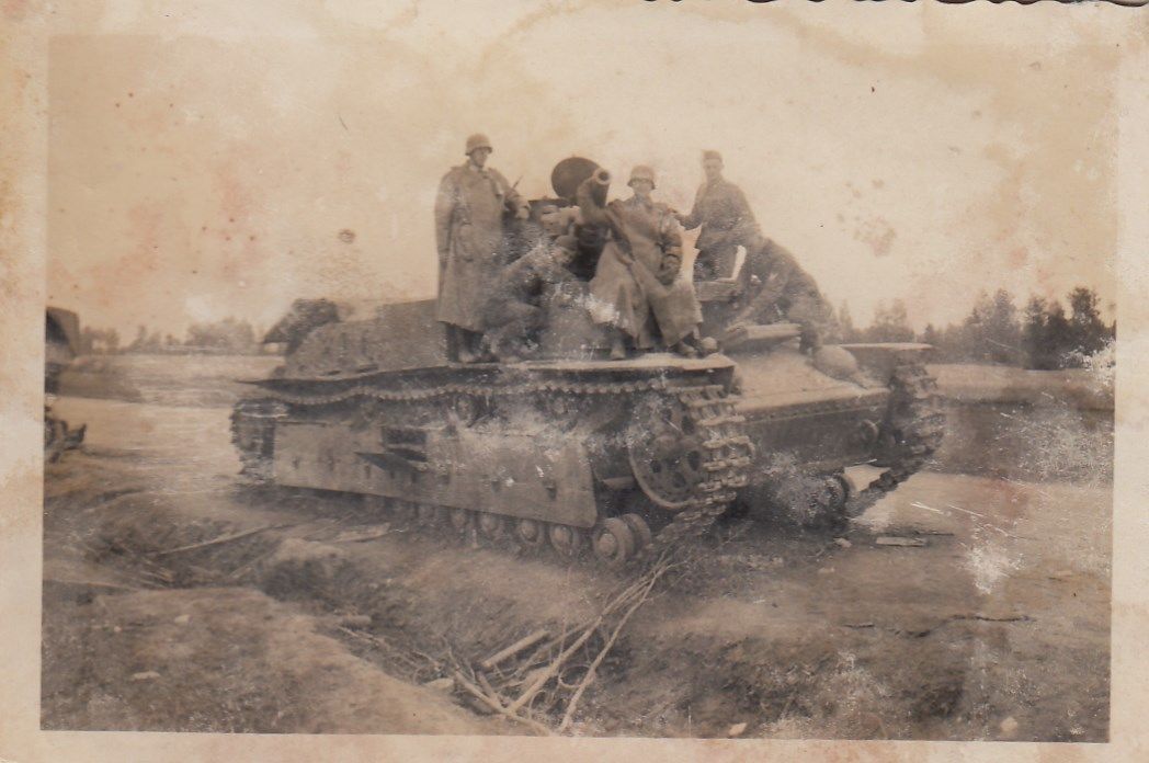 Foto Russland Panzer auf der Straße