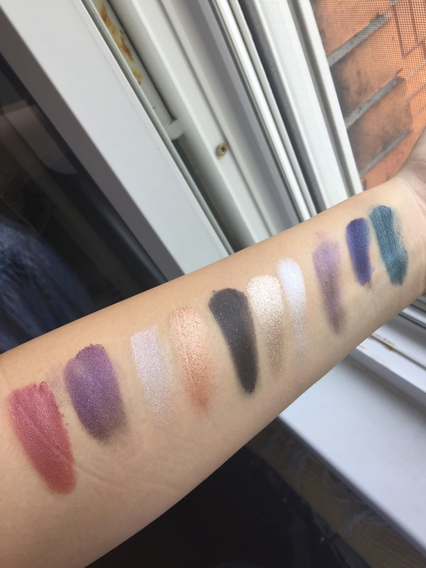 D4714641-0098-40CF-B2D5-D897E9AE152D