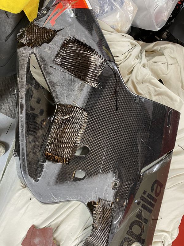 12989B91-4BD5-400B-85FA-9BAD8CE6E7B8