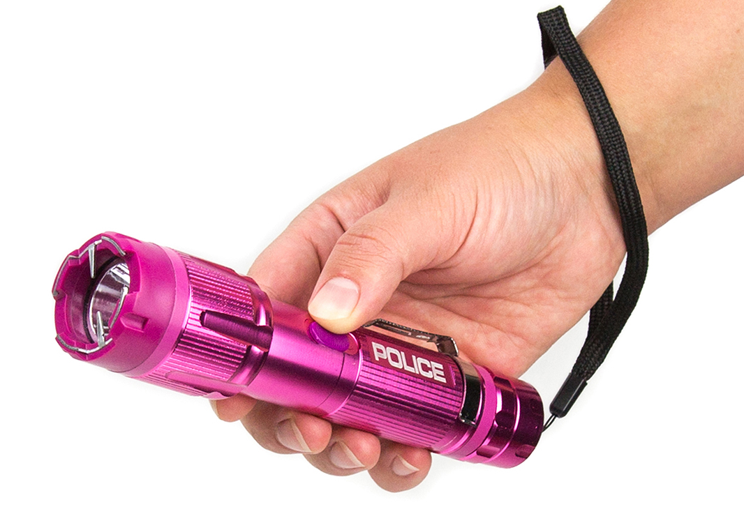 POLICE 1159 Stun Gun Flashlight Rechargeable Combo (Black and Pink) 860001390537 eBay