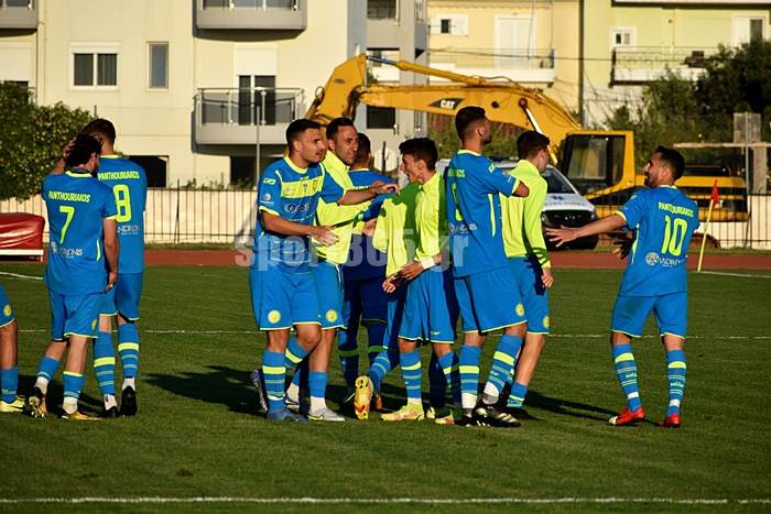 , &Tau;&epsilon;&lambda;&iota;&kappa;ό&sigmaf; &Kappa;&upsilon;&pi;έ&lambda;&lambda;&omicron;&upsilon; &Mu;&epsilon;&sigma;&sigma;&eta;&nu;ί&alpha;&sigmaf;: &Phi;&omega;&tau;&omicron;&rho;&epsilon;&pi;&omicron;&rho;&tau;ά&zeta; &alpha;&pi;&omicron; &tau;&eta;&nu; &Pi;&alpha;&rho;&alpha;&lambda;ί&alpha;