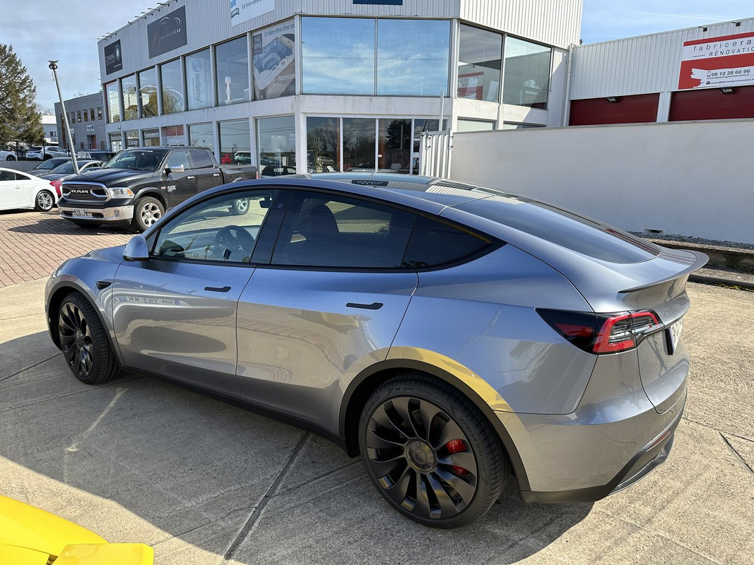 CF83D080-6E14-49E7-A9A8-1B806B2FBB9F