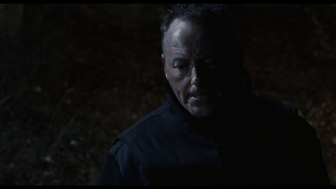 dog.soldiers.2002.4k-kc.mkv_snapshot_00.05.48.723