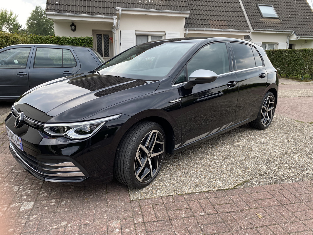 E1DBBBE5-CEEC-40E7-872B-F1E0E26372DC