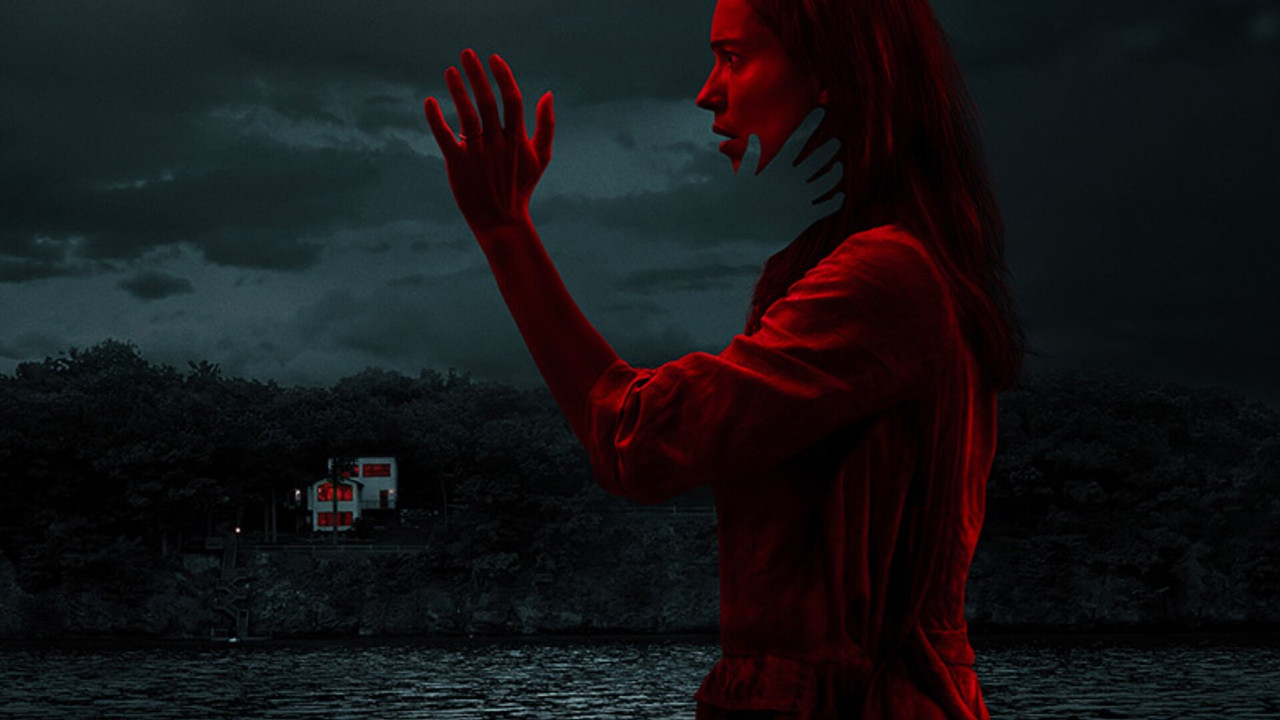 https://i.postimg.cc/bwjKXbMb/trailer-for-the-creepy-and-unique-horror-film-the-night-house-starring-rebecca-hall.jpg