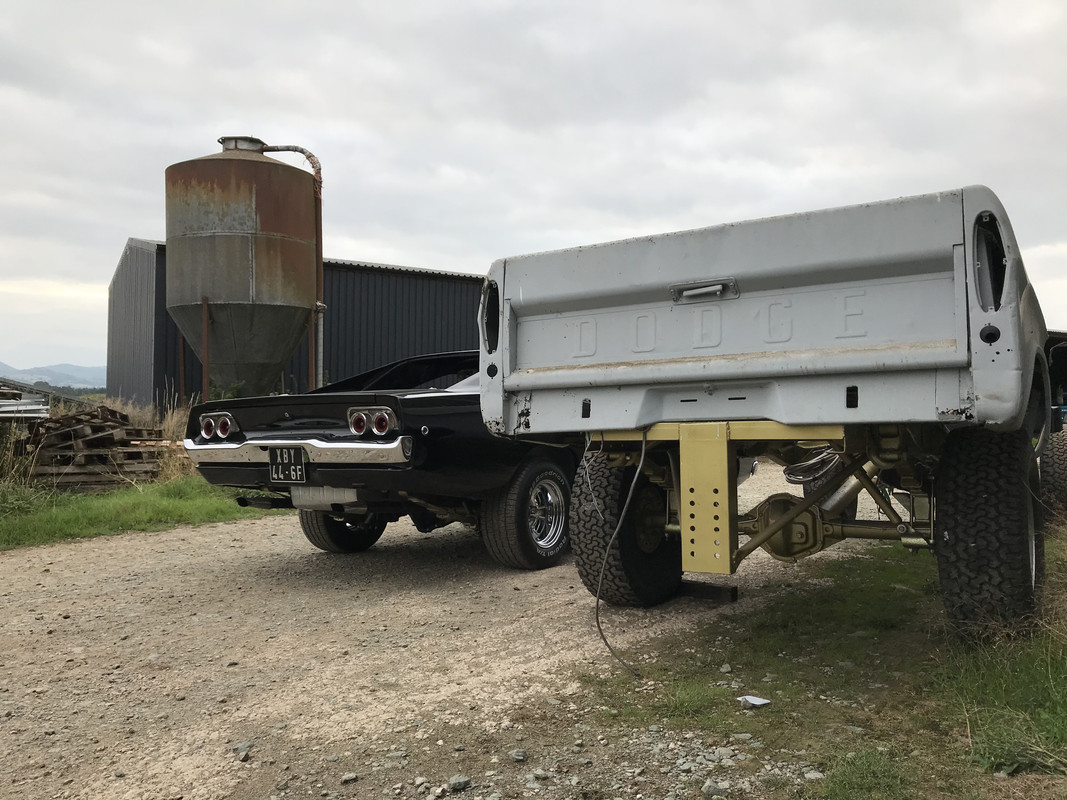 2E511413-510B-4768-B75A-6E17A1736822