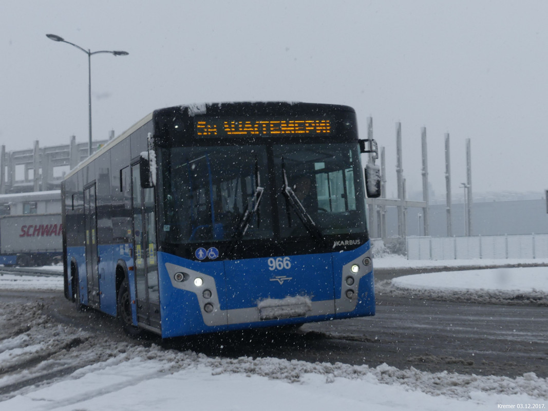 00P1000499