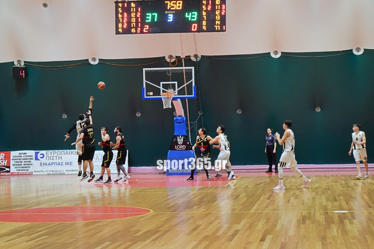 , &Mu;&alpha;&tau;&sigma;ά&rho;&alpha; &sigma;&tau;&eta;&nu; &Tau;έ&nu;&tau;&alpha;, &omicron; &Delta;ί&omega;&nu;&alpha;&sigmaf; &pi;ή&rho;&epsilon; &mu;&epsilon;&gamma;ά&lambda;&omicron; &delta;&iota;&pi;&lambda;ό &epsilon;&pi;ί &tau;&eta;&sigmaf; &Kappa;&alpha;&lambda;&alpha;&mu;ά&tau;&alpha; BC &mu;&epsilon; 92-81 &sigma;&tau;&eta;&nu; 2&eta; &pi;&alpha;&rho;ά&tau;&alpha;&sigma;&eta; (&phi;&omega;&tau;ό & &beta;ί&nu;&tau;&epsilon;&omicron;)