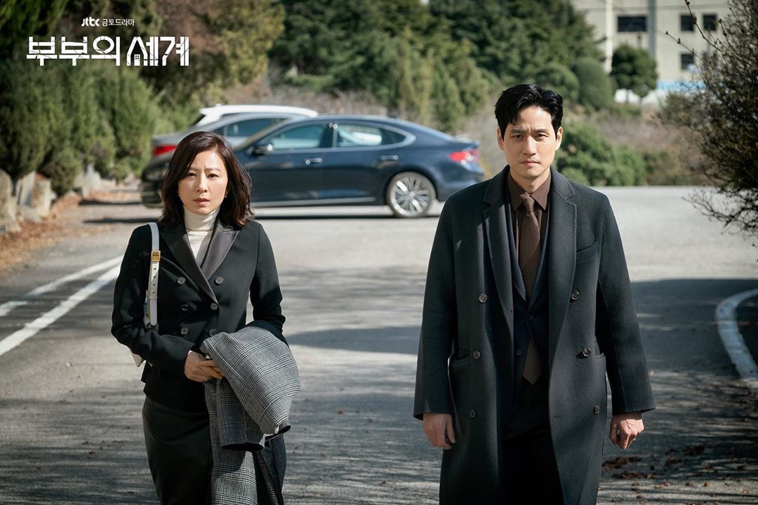 Ji Sun Woo dan Lee Tae Oh