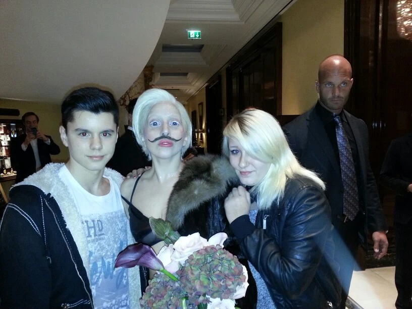 10-24-13-At-Hotel-001.webp