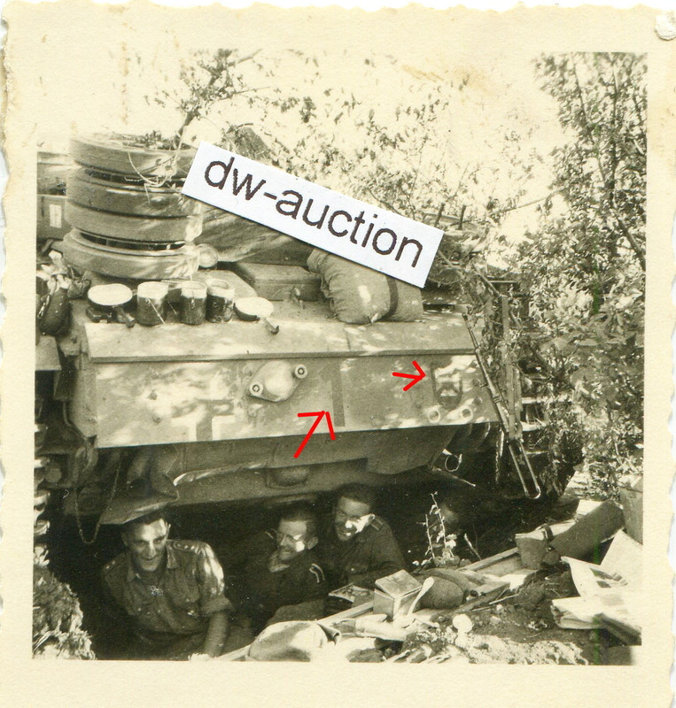 Sturmgeschütz Abt. , Stug mit Kennung Wappen und