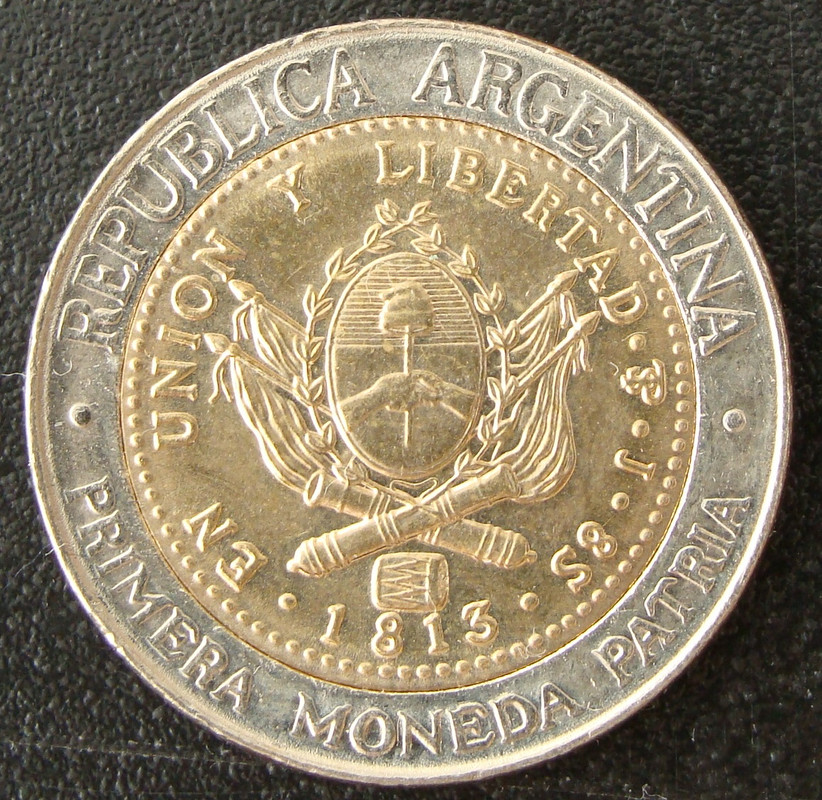 1 Peso. Argentina (2013) Bicentenario de la primera Moneda Patria ARG-1-Peso-2013-Bicentenario-1-moneda-patria-anv