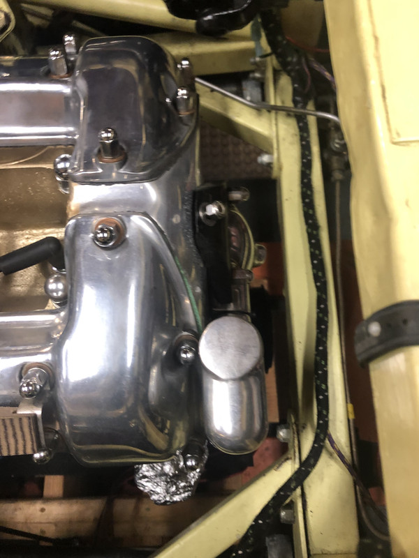 21968901-2BF8-408E-9FD0-CBBD0F1CF004