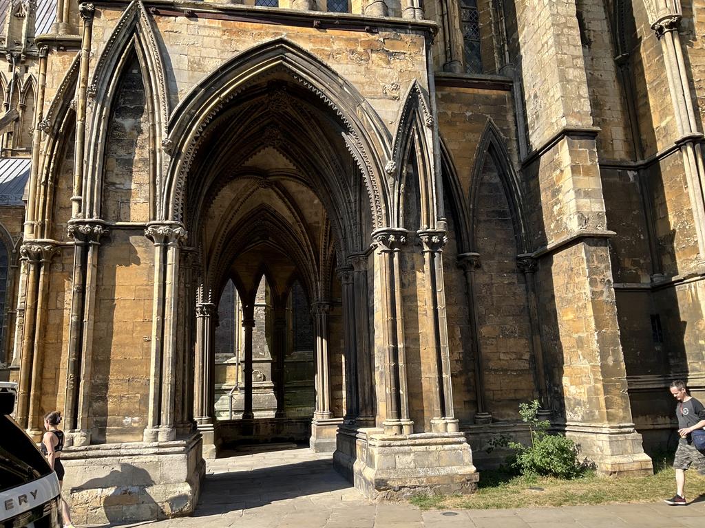 Пёстрая лента. Путешествие по сельским дорогам Англии в мае 2025 г.