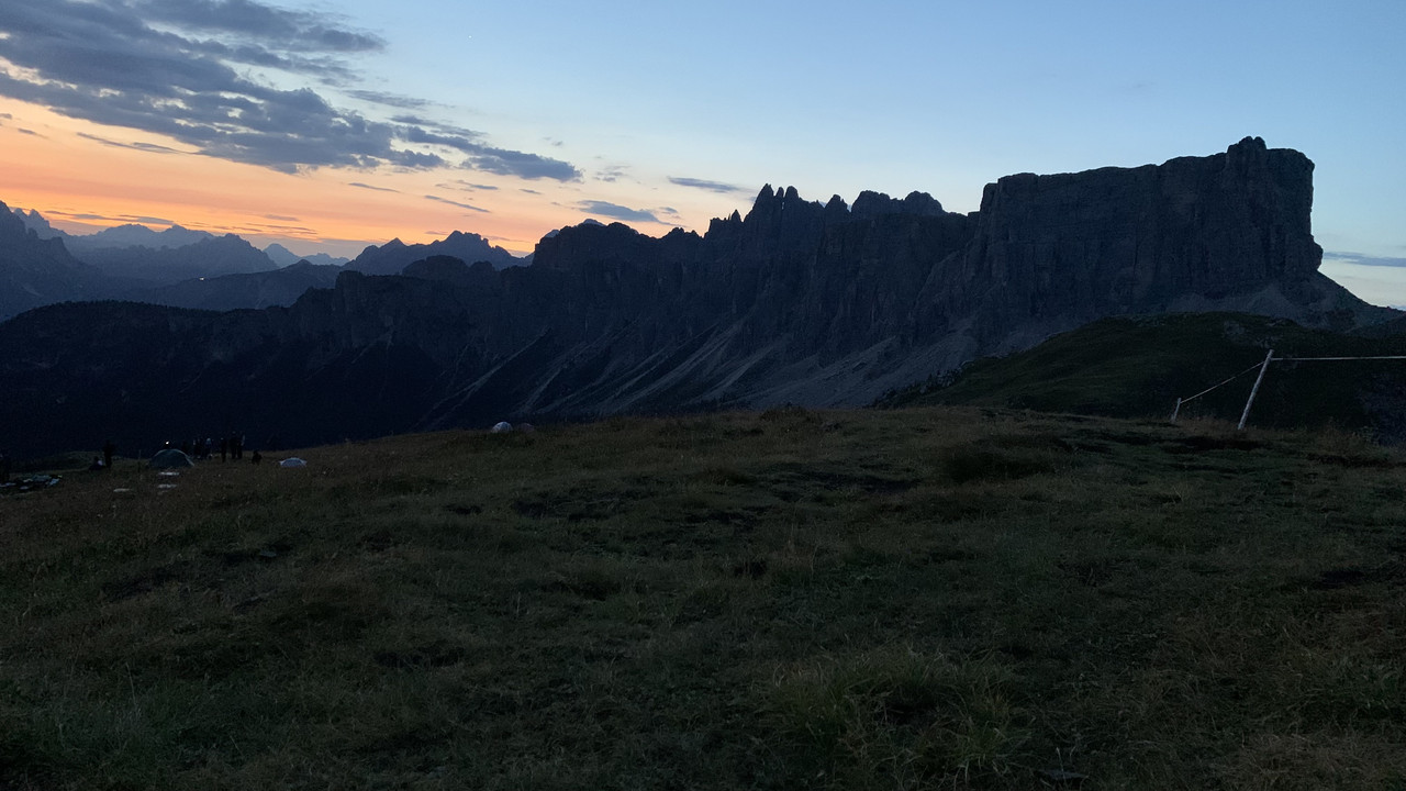 AB9AF208-C05A-4621-8953-9CDB4133CE91