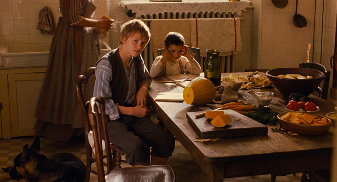 Renoir-2012-720p-Blu-Ray-DD51-x264-Viet-HD-mkv-snapshot-00-25-36-493.jpg