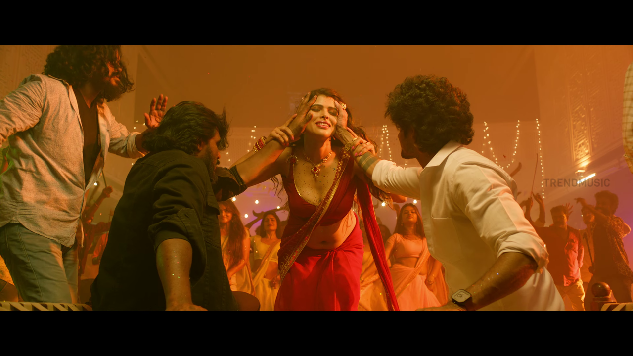 vlcsnap 2025 11 25 23h33m34s585