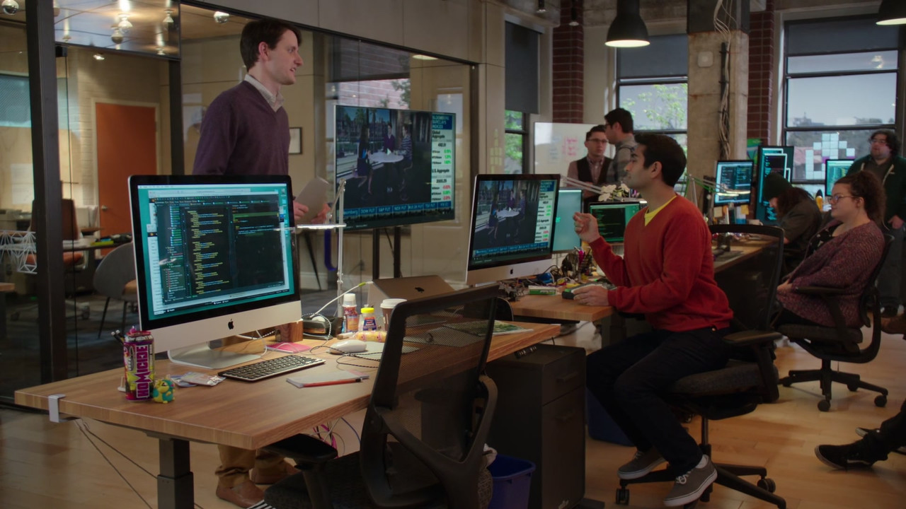 Silicon Valley (2014) - S05E05 - Facial Recognition (1080p AMZN 