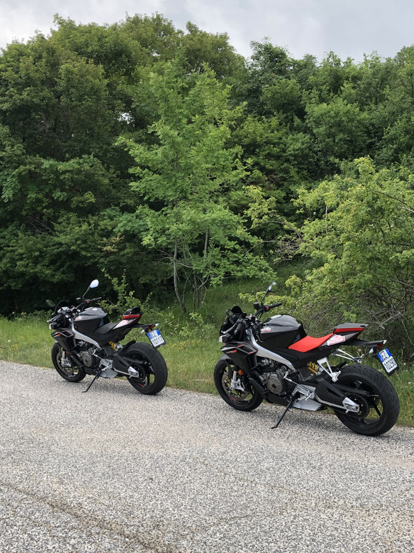 A0F63BAC-122F-423E-99E4-B1EEE464F4CC