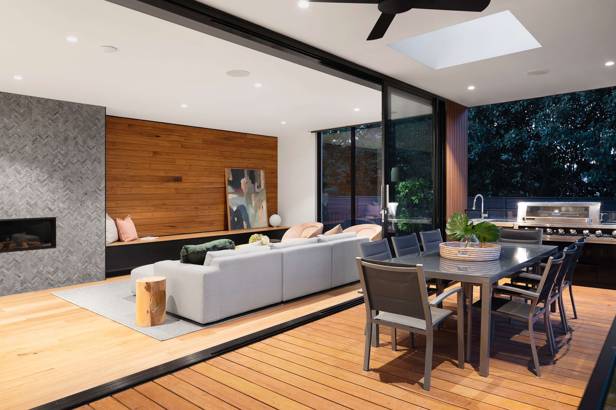 Live Room View