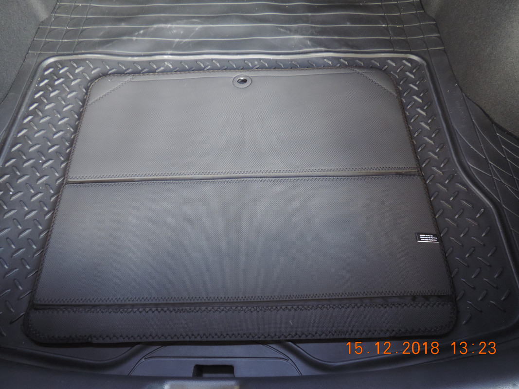 Kia Cerato Boot Protector — Postimages