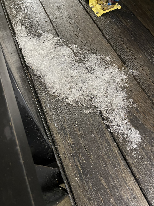 001DAD21-599B-4EEC-9079-DD718064B848