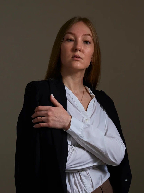 ED21605E-9AEA-44B7-BF27-E115B1EC88F2