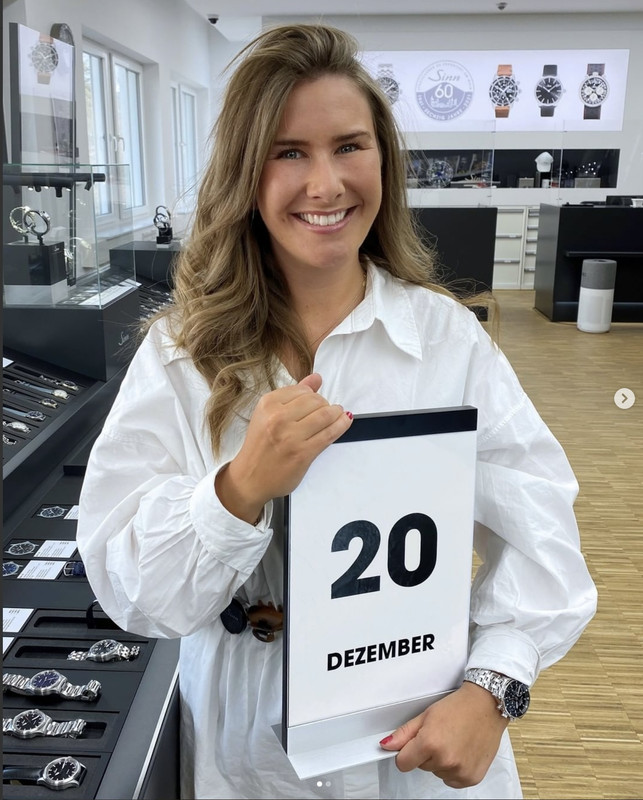 A5195F04-963C-479E-A1DB-7F8C6081F6BB