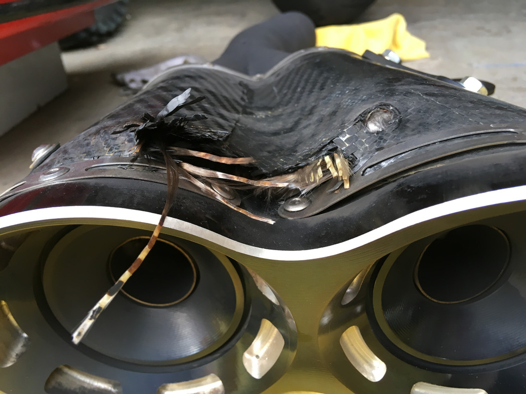 B8174E23-901F-40B8-9F2E-679BDD4DF238