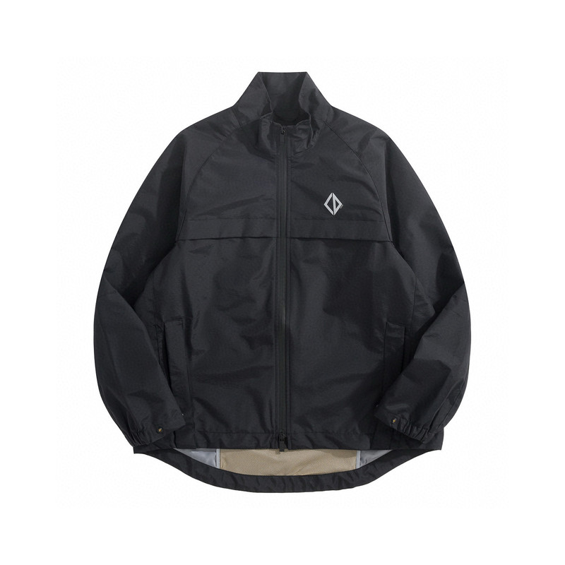 2025-10-18-23-39-IMG-8692