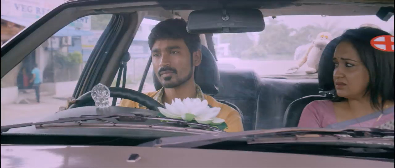 Anegan 2015 WebRip [Tamil] 480p 720p ESub Screenshot