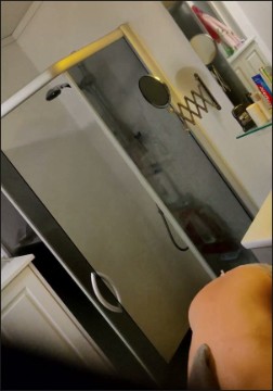 [Image: Voyeur6945141258.jpg]