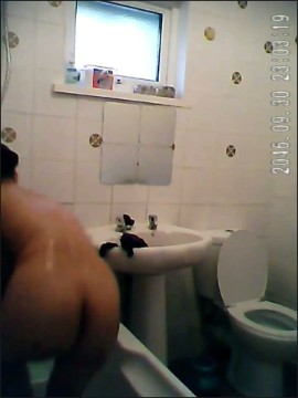 [Image: Voyeur33255151416.jpg]