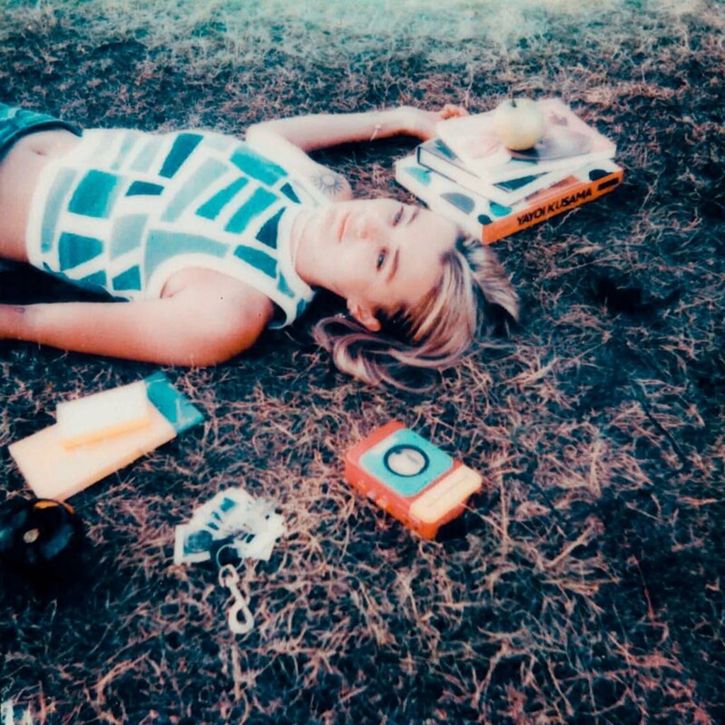 [Image: t8v8whfsyc43.jpg]