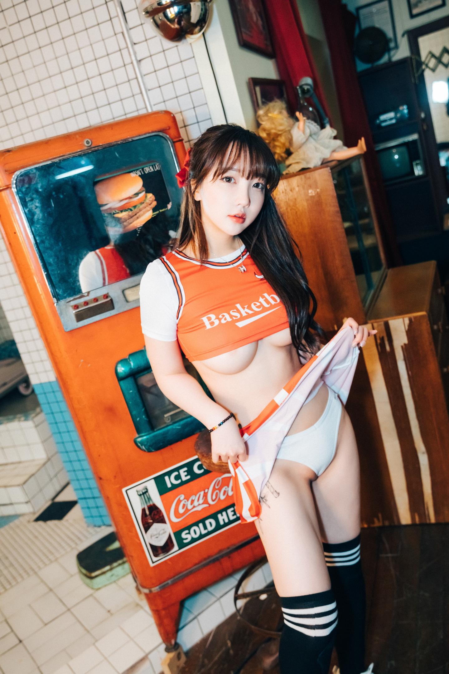 孫樂樂(손예은) NO.087 Loozy - CHEER UP 36