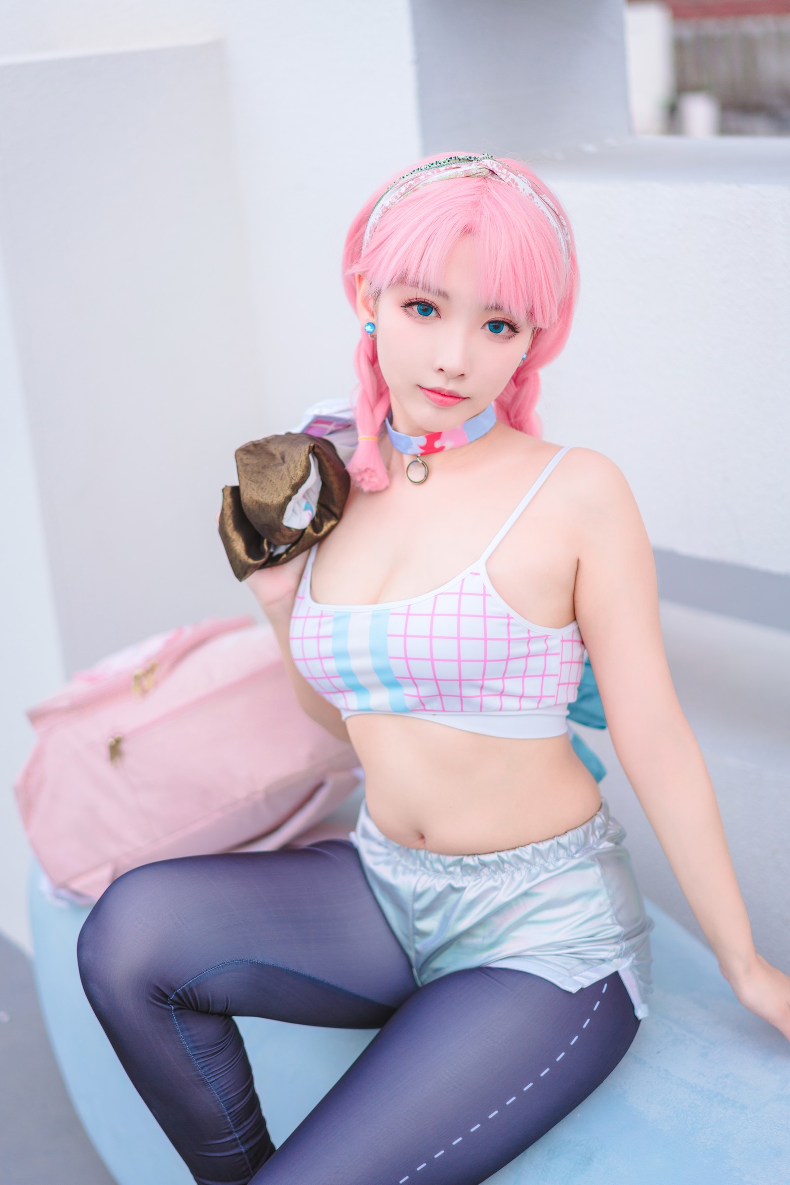 宮本桜 蓝毒 Cosplay 写真集｜明日方舟干员 高清摄影（16P｜322MB）插图6